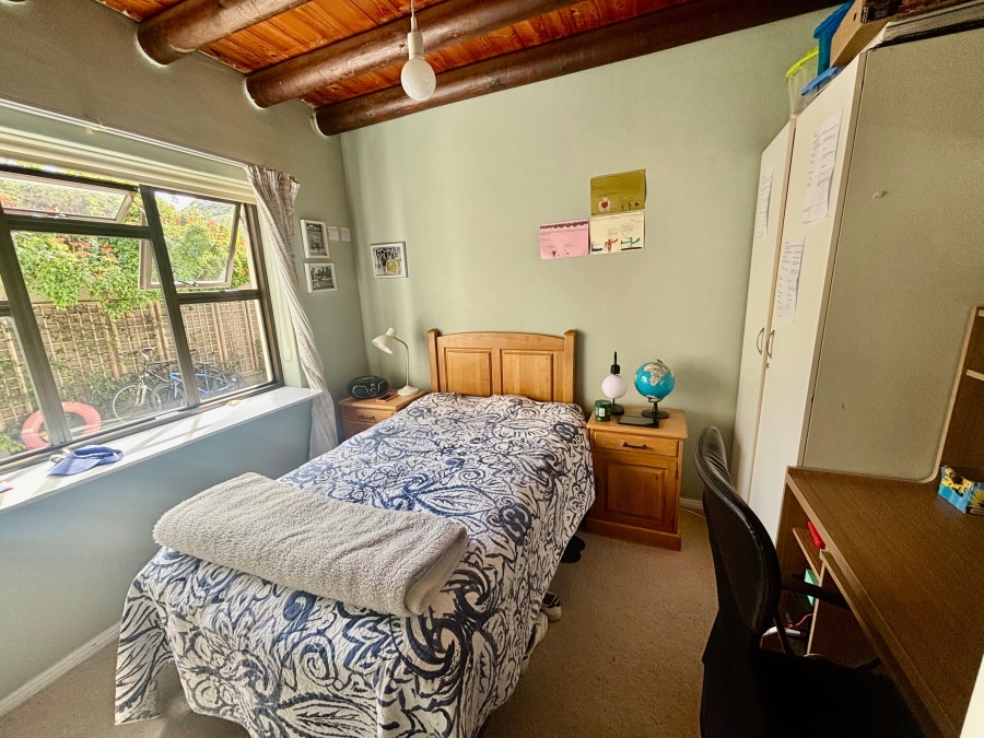 6 Bedroom Property for Sale in Fish Hoek Western Cape